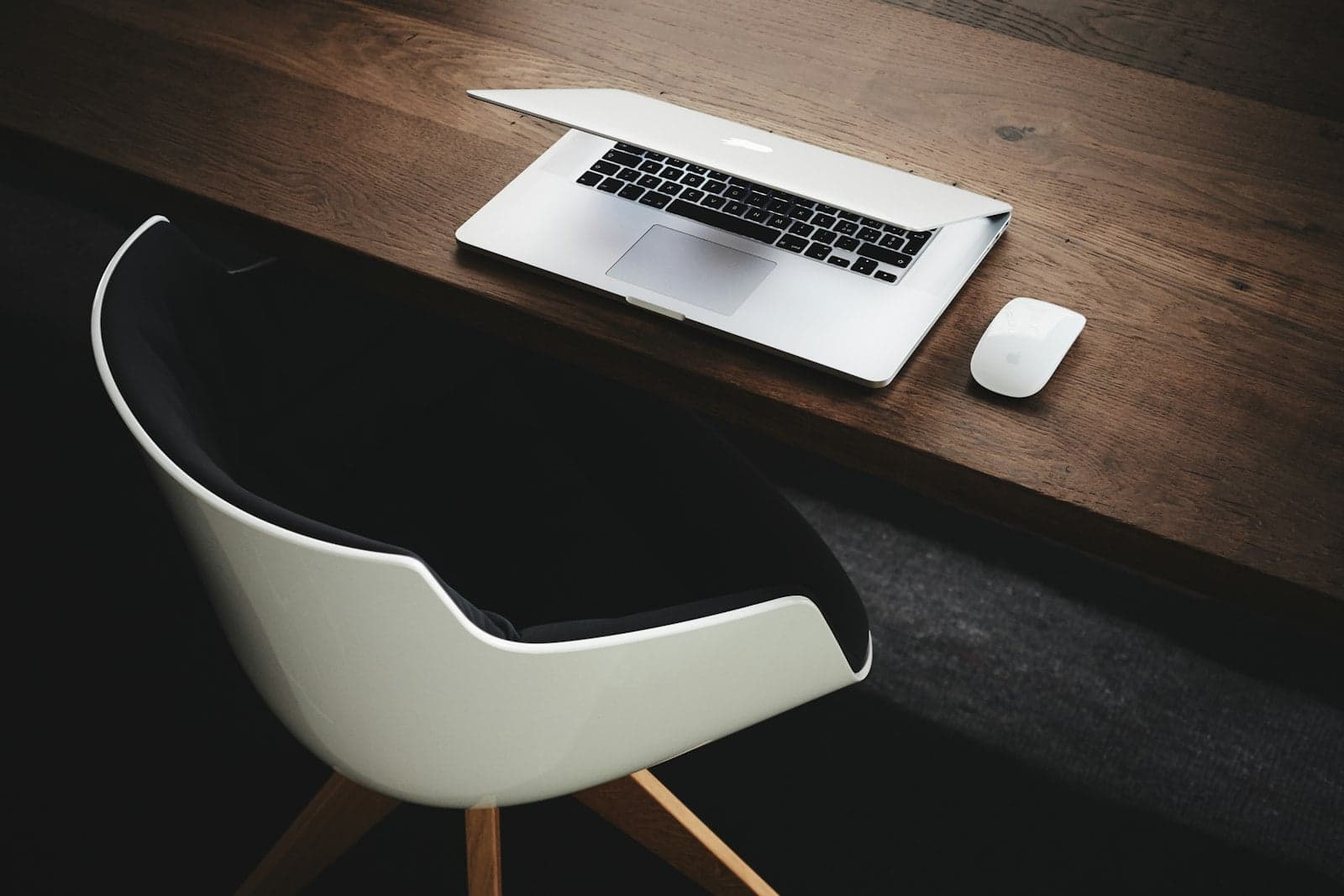 Optimización de Índices: De Reverse a B-Tree en Entornos Particionados